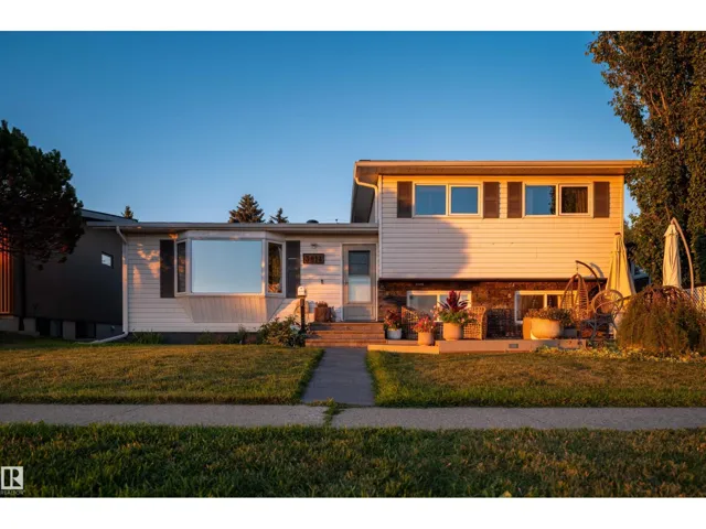 3814 ADA BV NW, Edmonton, Alberta T5W4M4