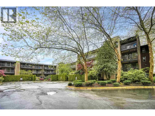 118 9847 MANCHESTER DRIVE, Burnaby, British Columbia V3N4P4