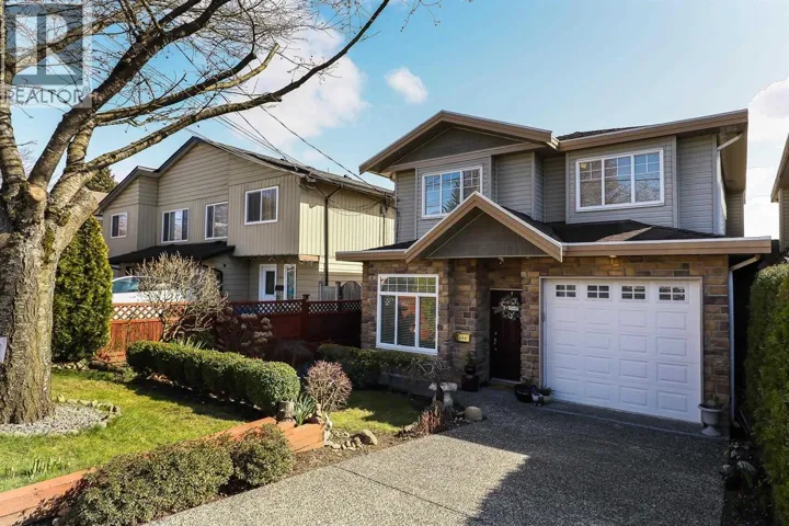 7448 17TH AVENUE, Burnaby, British Columbia V3N1L4