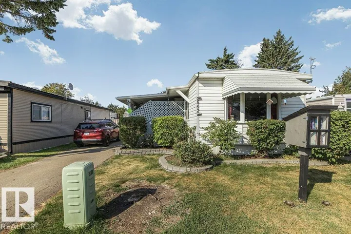862 west coast BA NW, Edmonton, Alberta T5S1T6