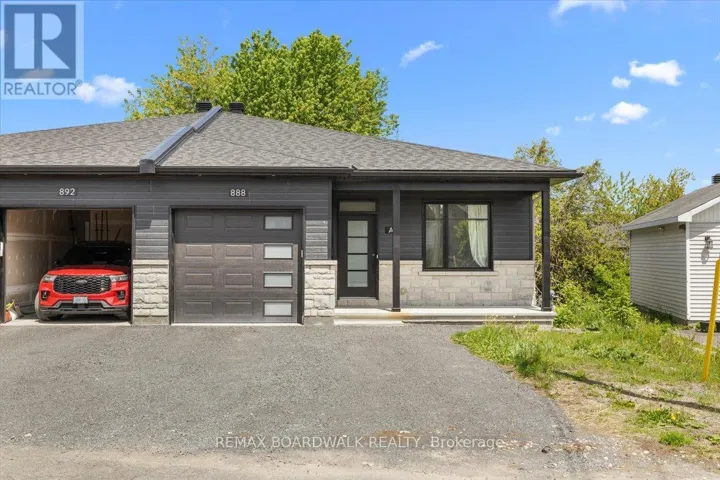 888 CHAPMAN STREET, Clarence-Rockland, Ontario K4K1E5