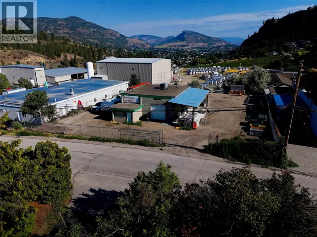 9716 Lenzi Street, Summerland, British Columbia V0H1Z0