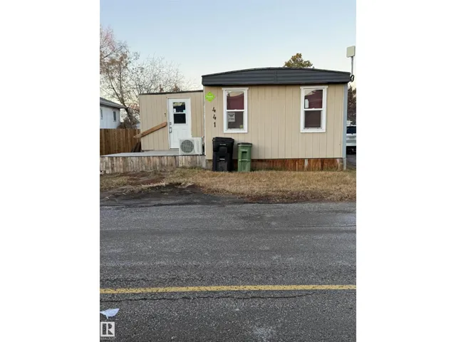 441 WESTVIEW CL NW, Edmonton, Alberta T5S1T6