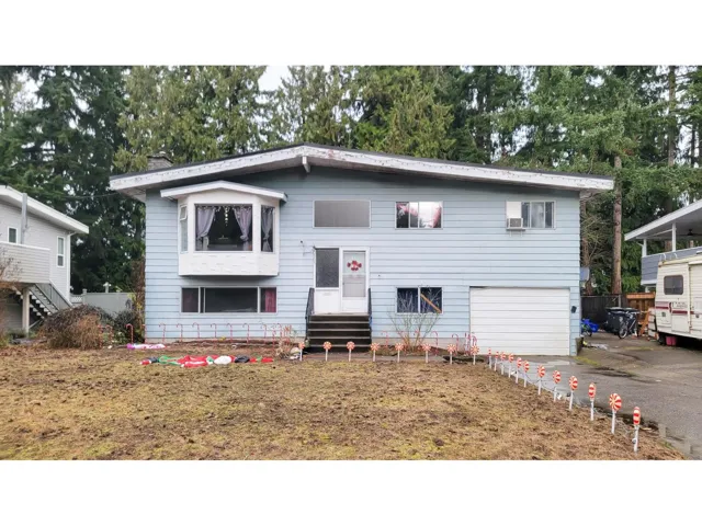 20567 42 AVENUE, Langley, British Columbia V3A3A8