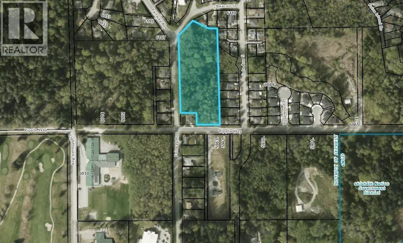 LOT O FAIRWAY AVENUE, Sechelt, British Columbia V7Z0L6