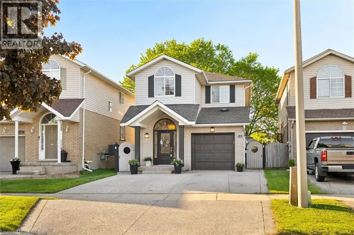 214 GREY FOX Drive, Kitchener, Ontario N2E3N2