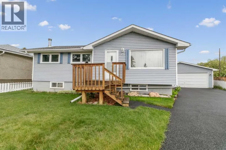 35 Beaupre Crescent, Calgary, Alberta T3B2S9