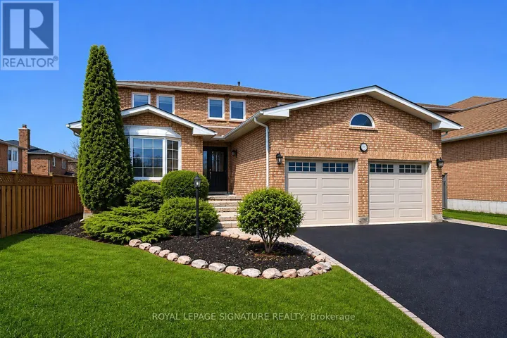43 FALSTAFF CRESCENT, Whitby (Rolling Acres), Ontario L1R1W3