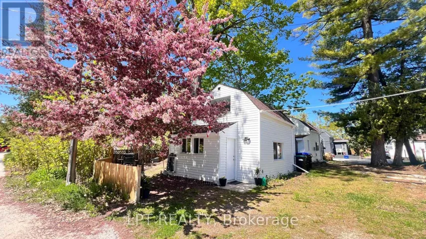 50 GLENWOOD DRIVE, Wasaga Beach, Ontario L9Z2K5