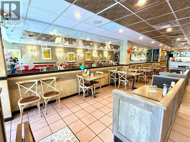 915 Fort St, Victoria, British Columbia V8V3K3