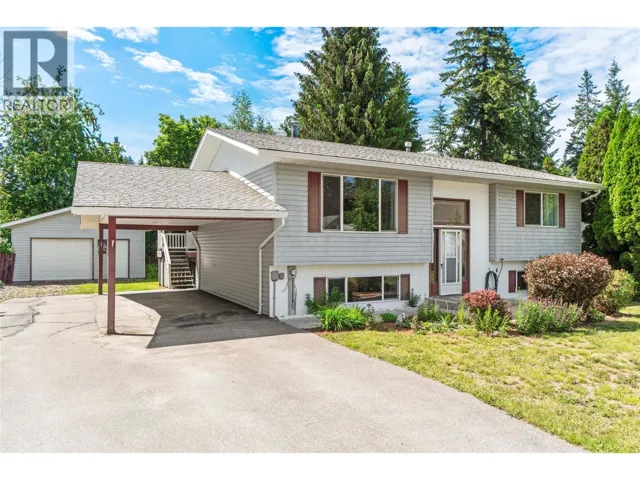 851 26 Street SE, Salmon Arm, British Columbia V1E2H6