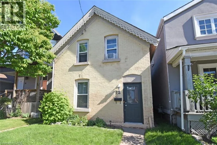 12 WOOD Street W, Hamilton, Ontario L8L1E9