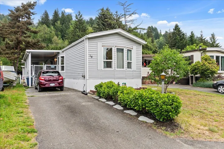 18 46484 CHILLIWACK LAKE ROAD, Chilliwack River Valley, Chilliwack, British Columbia V2R3R9