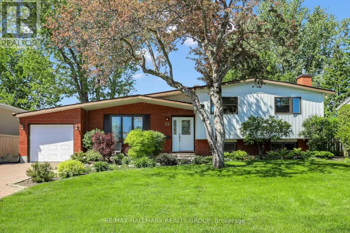 39 BISCAYNE CRESCENT, Ottawa, Ontario K2E5R9