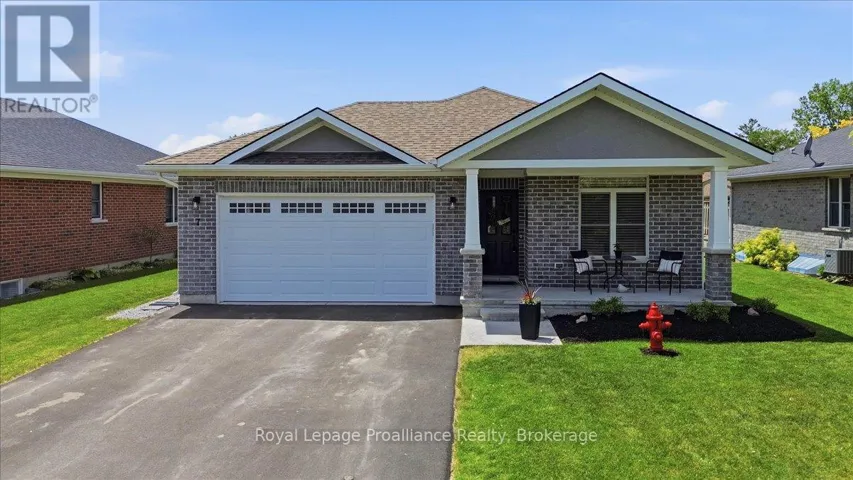 7 BERWICK STREET, Stirling-Rawdon (Stirling Ward), Ontario K0K3E0
