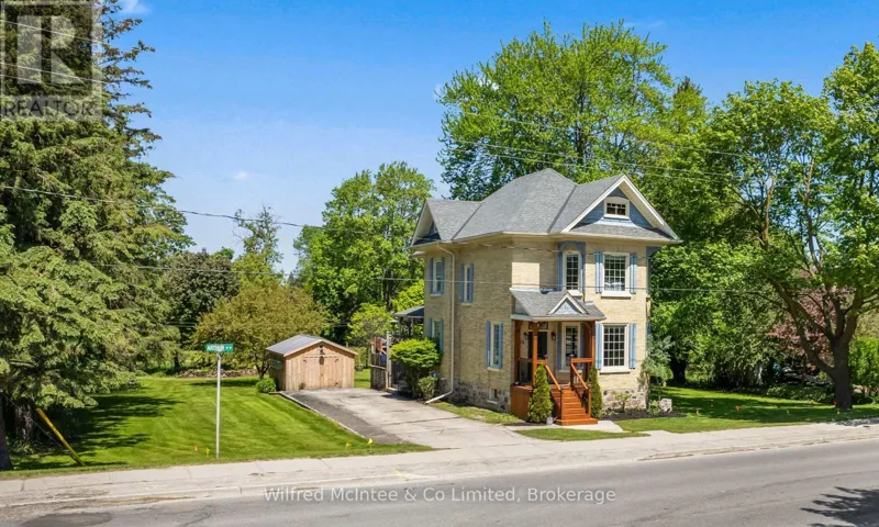 74 ARTHUR STREET W, Minto, Ontario N0G1Z0