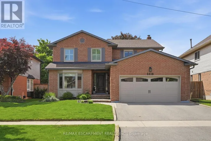 2418 BUTTERNUT CRESCENT, Burlington (Headon), Ontario L7M3L3