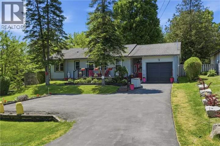 925 HIGHWAY 6 N, Flamborough, Ontario L8N2Z7