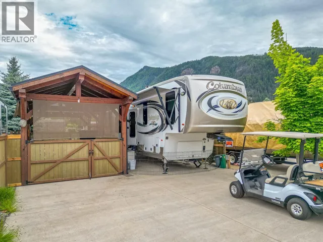 1383 Silver Sands Road Lot# 109, Sicamous, British Columbia V0E2V4
