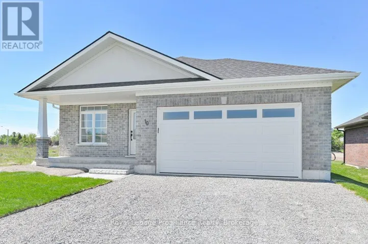 10 DUNMOR STREET, Stirling-Rawdon (Stirling Ward), Ontario K0K3E0