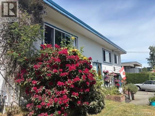 2535 Holyrood Dr, Nanaimo, British Columbia V9S4L1