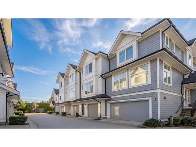 17 21688 52 AVENUE, Langley, British Columbia V2Y4K9