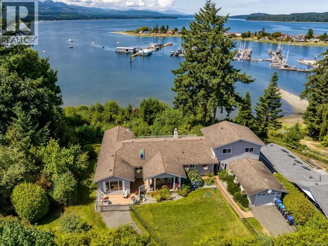 200 Crome Point Rd, Bowser, British Columbia V0R1G0