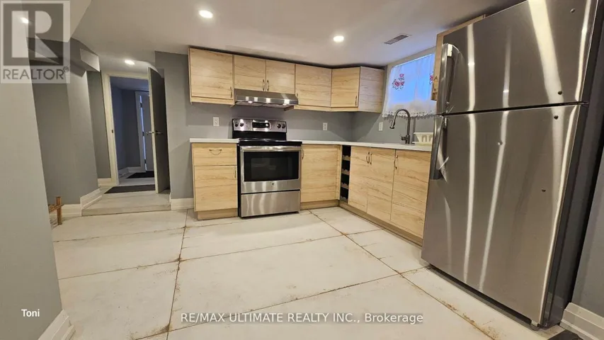 BASEMENT - 494 LAUDER AVENUE, Toronto (Oakwood Village), Ontario M6E3J4