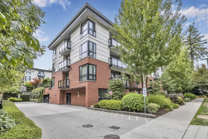 413 14358 60 AVENUE, Surrey, British Columbia V3X0G3