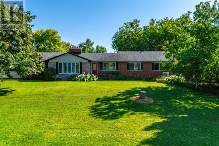 2172 CENTRE ROAD, Hamilton, Ontario L0P1B0