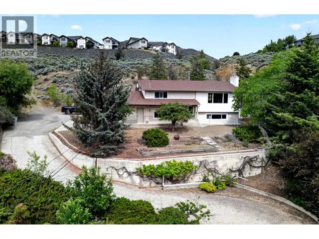 820 ANDERSON Terrace, Kamloops, British Columbia V2B6E2