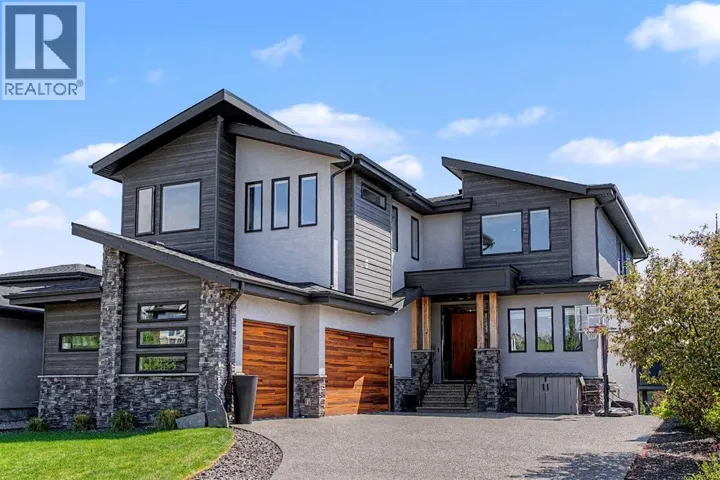 125 Cranbrook Heights SE, Calgary, Alberta T3M1W7