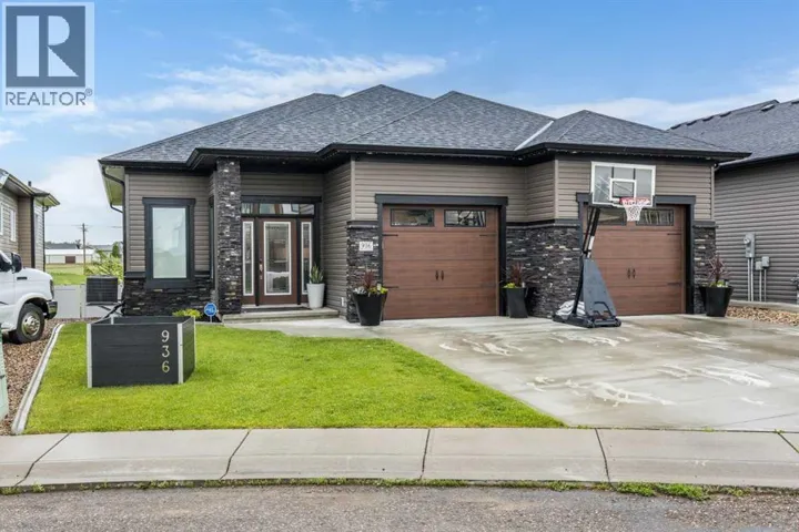 936 Maskell Place SE, Redcliff, Alberta T0J2P0