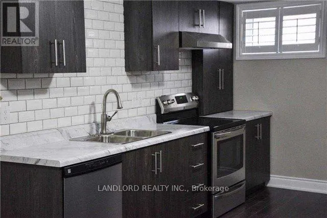 LOWER - 1130 MELTON DRIVE, Mississauga (Lakeview), Ontario L4Y3W2