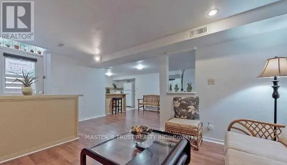 481 LUZON CRESCENT, Mississauga (Fairview), Ontario L5B3W9
