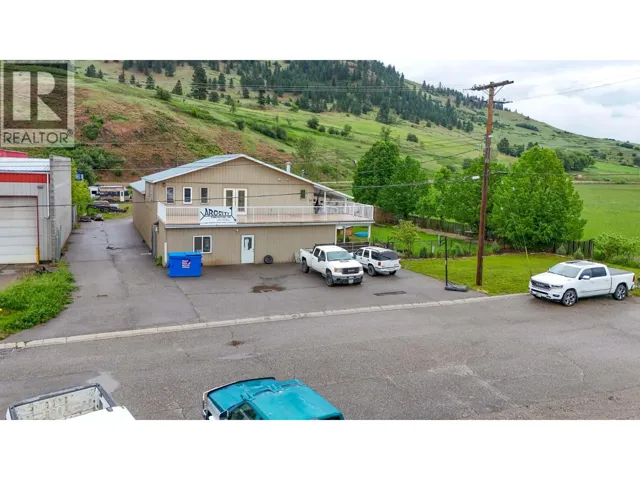 1415 Dyffryn Road, Lumby, British Columbia V0E2G0