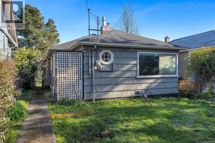 1130 May St, Victoria, British Columbia V8V2S5