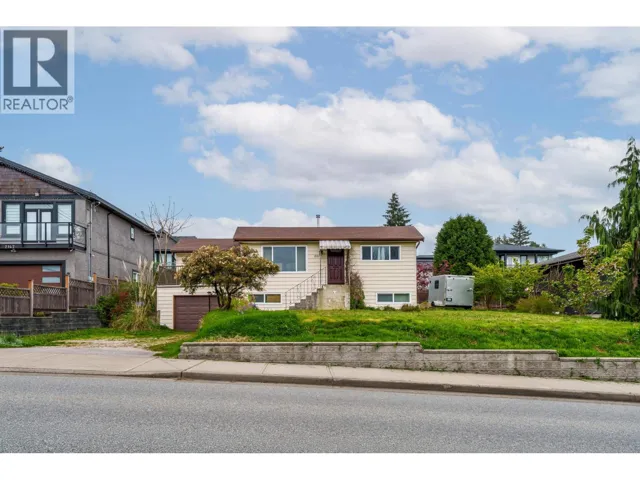 2151 DAWES HILL ROAD, Coquitlam, British Columbia V3K1N2