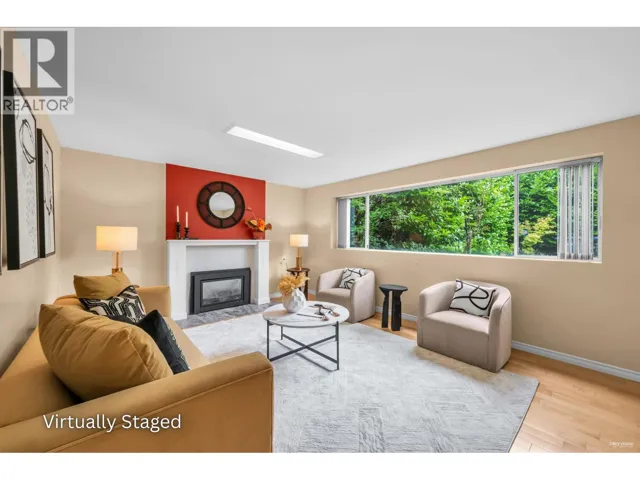 2705 HENRY STREET, Port Moody, British Columbia V3H2J8