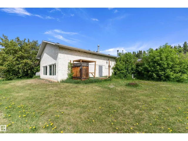 20415 Quadrant ave SW, Edmonton, Alberta T6M2N8