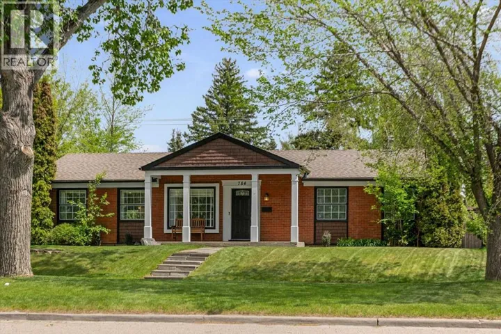 784 Acadia Drive SE, Calgary, Alberta T2J0C5