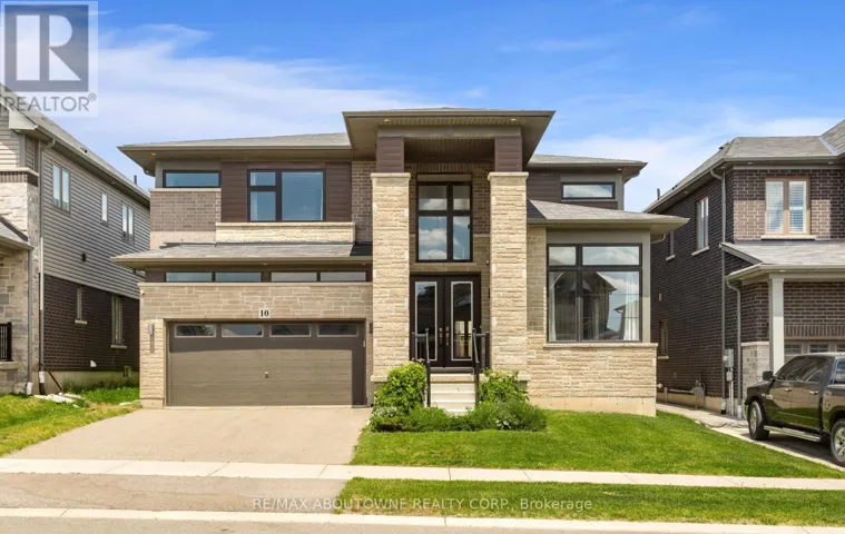 10 MCGOVERN LANE, Brant (Paris), Ontario N3L0K3