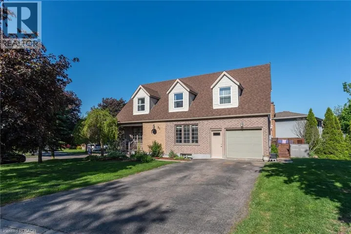 31 WINDERMERE Court, Kitchener, Ontario N2N2W3