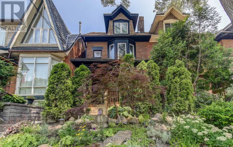 REAR - 95 PARKSIDE DRIVE, Toronto (High Park-Swansea), Ontario M6R2Y8