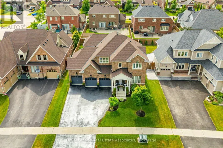 17 MITCHELL CRESCENT, Mono, Ontario L9W6W6