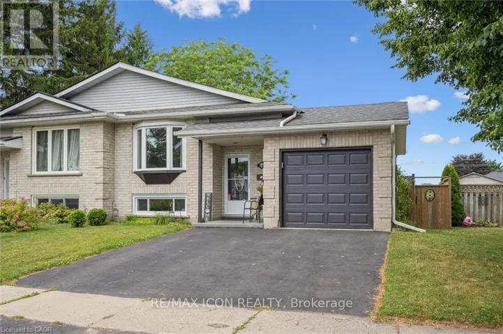 40 ABELES AVENUE, Brant (Paris), Ontario N3L3N9