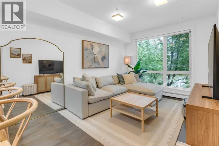 228, 305 18 Avenue SW, Calgary, Alberta T2S3H1