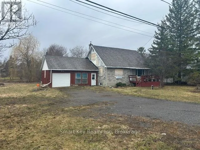 1696 RIVER ROAD, Ottawa, Ontario K4M1B4