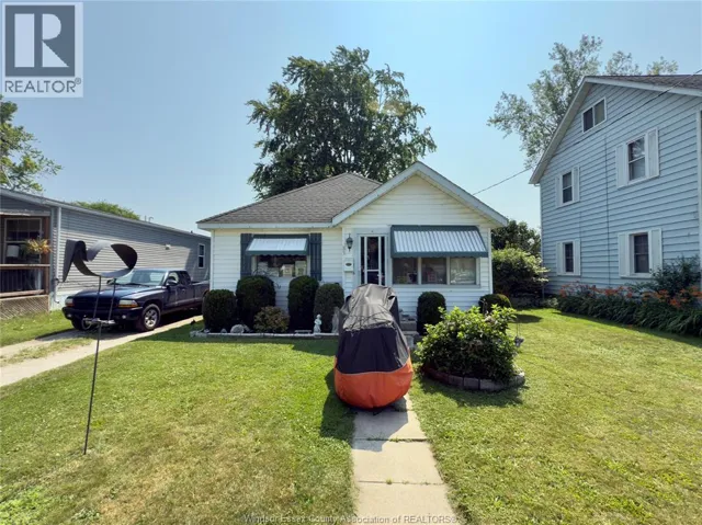 83 VICTORIA AVENUE, Kingsville, Ontario N9Y1T2