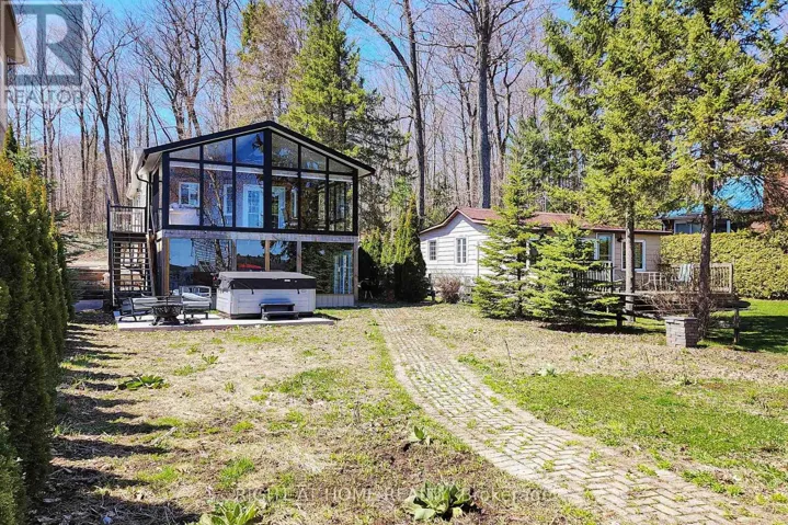 36 HILLS ROAD, Kawartha Lakes (Bobcaygeon), Ontario K0M1A0